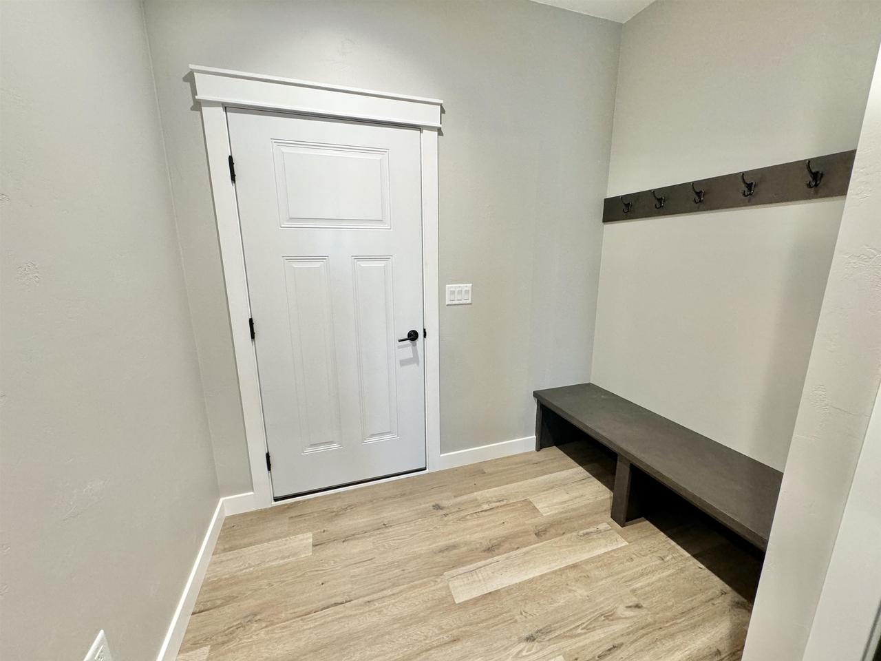 1813 Arbor Ridge Way