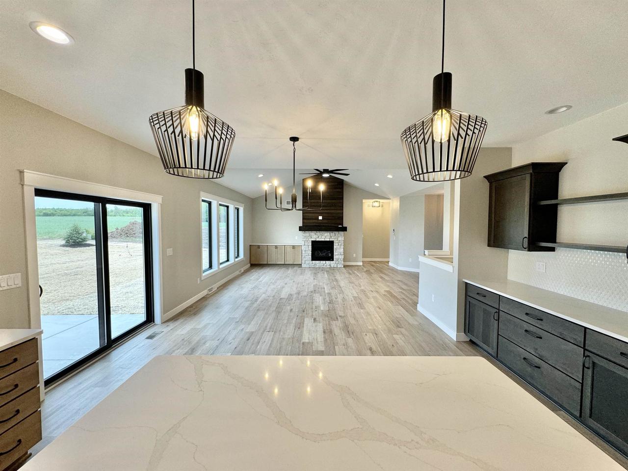 1813 Arbor Ridge Way