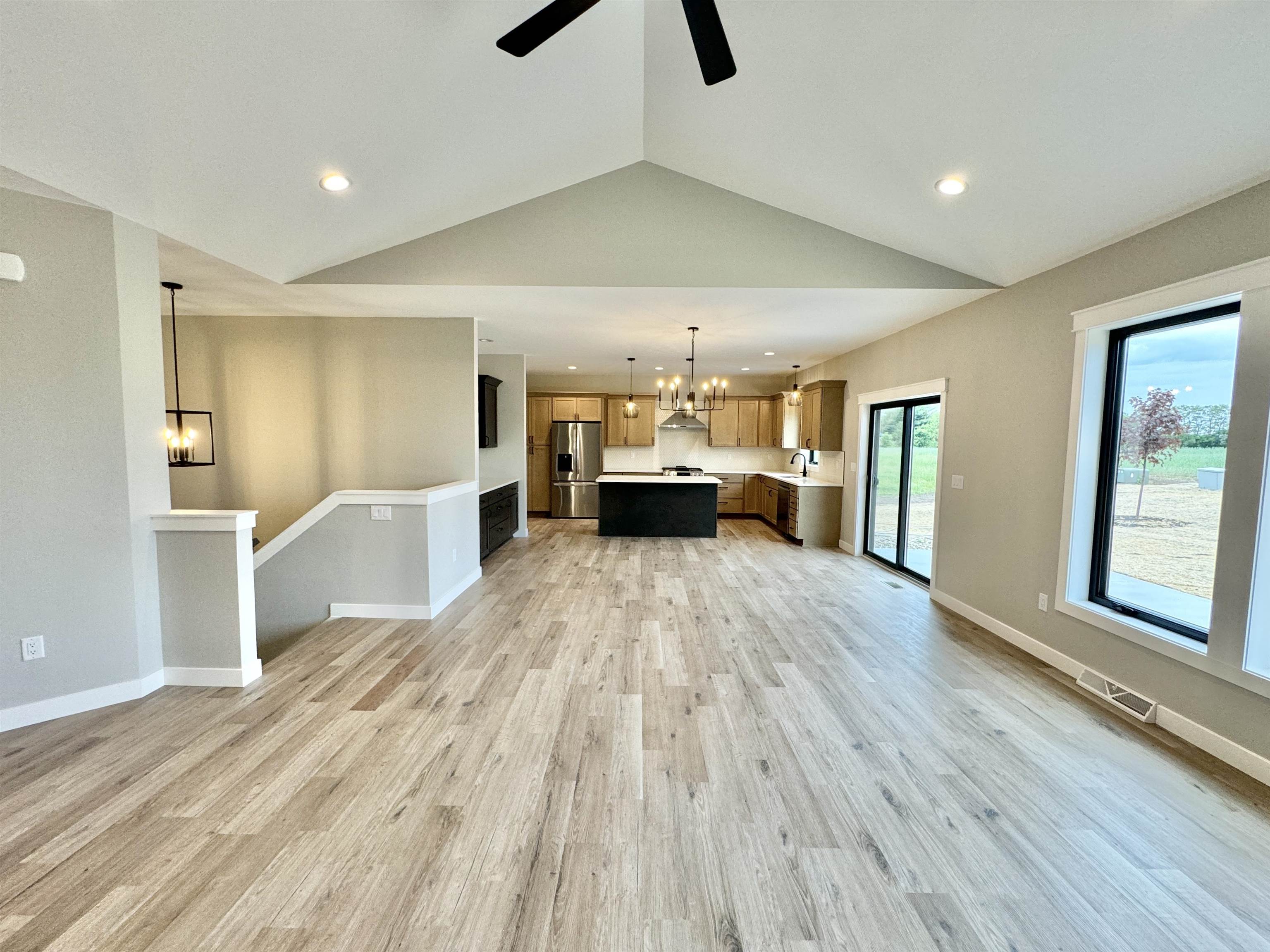 1813 Arbor Ridge Way