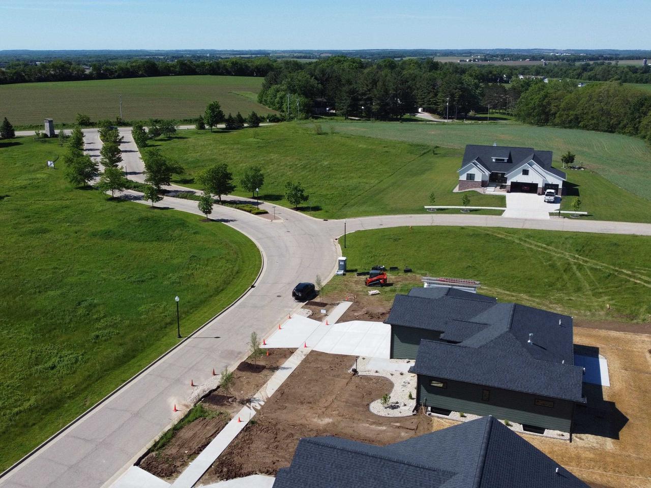 1813 Arbor Ridge Way