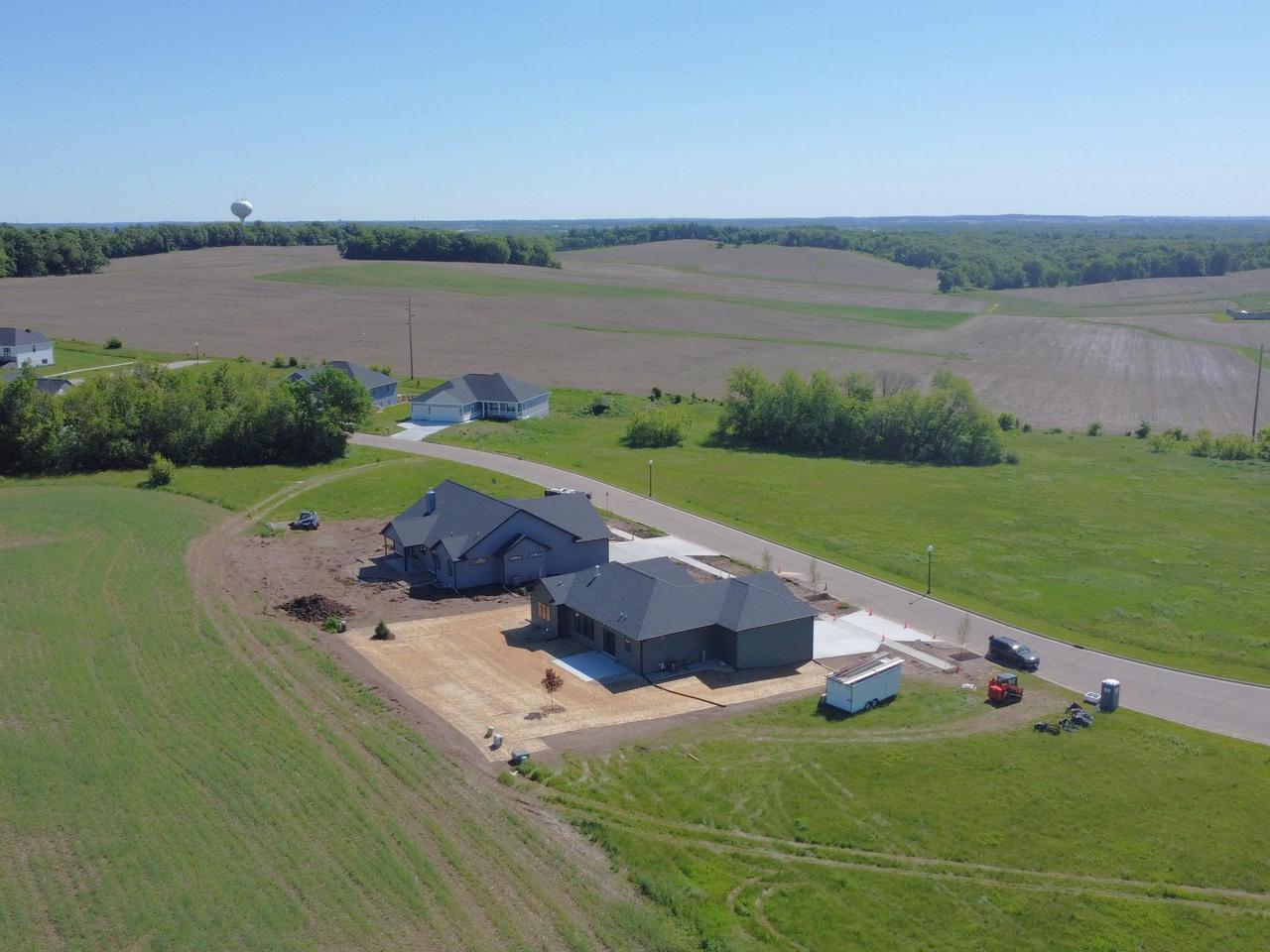 1813 Arbor Ridge Way