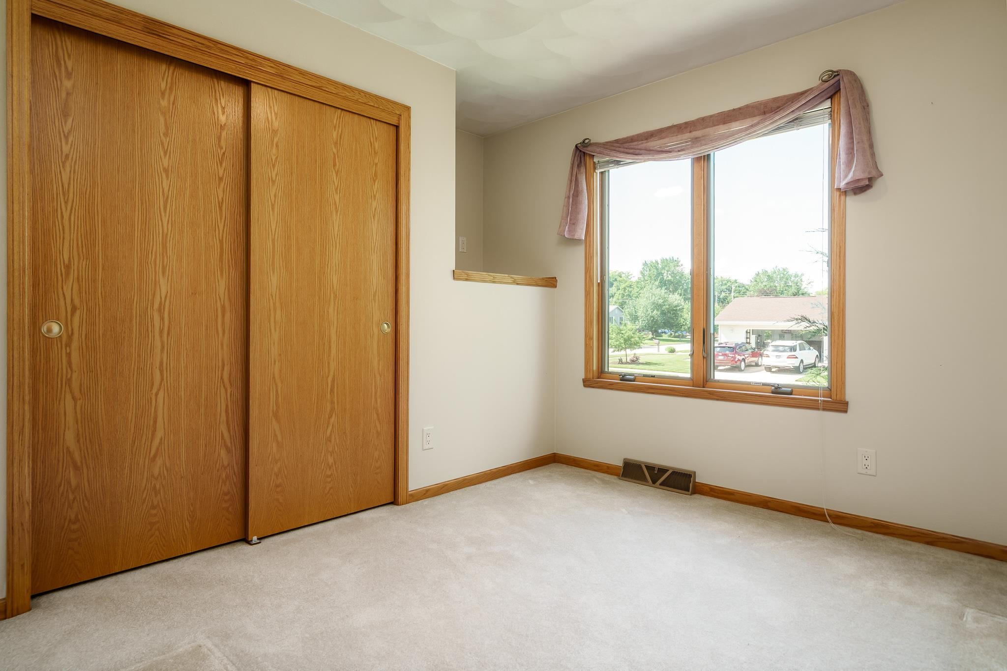 4232 Kingsford Drive