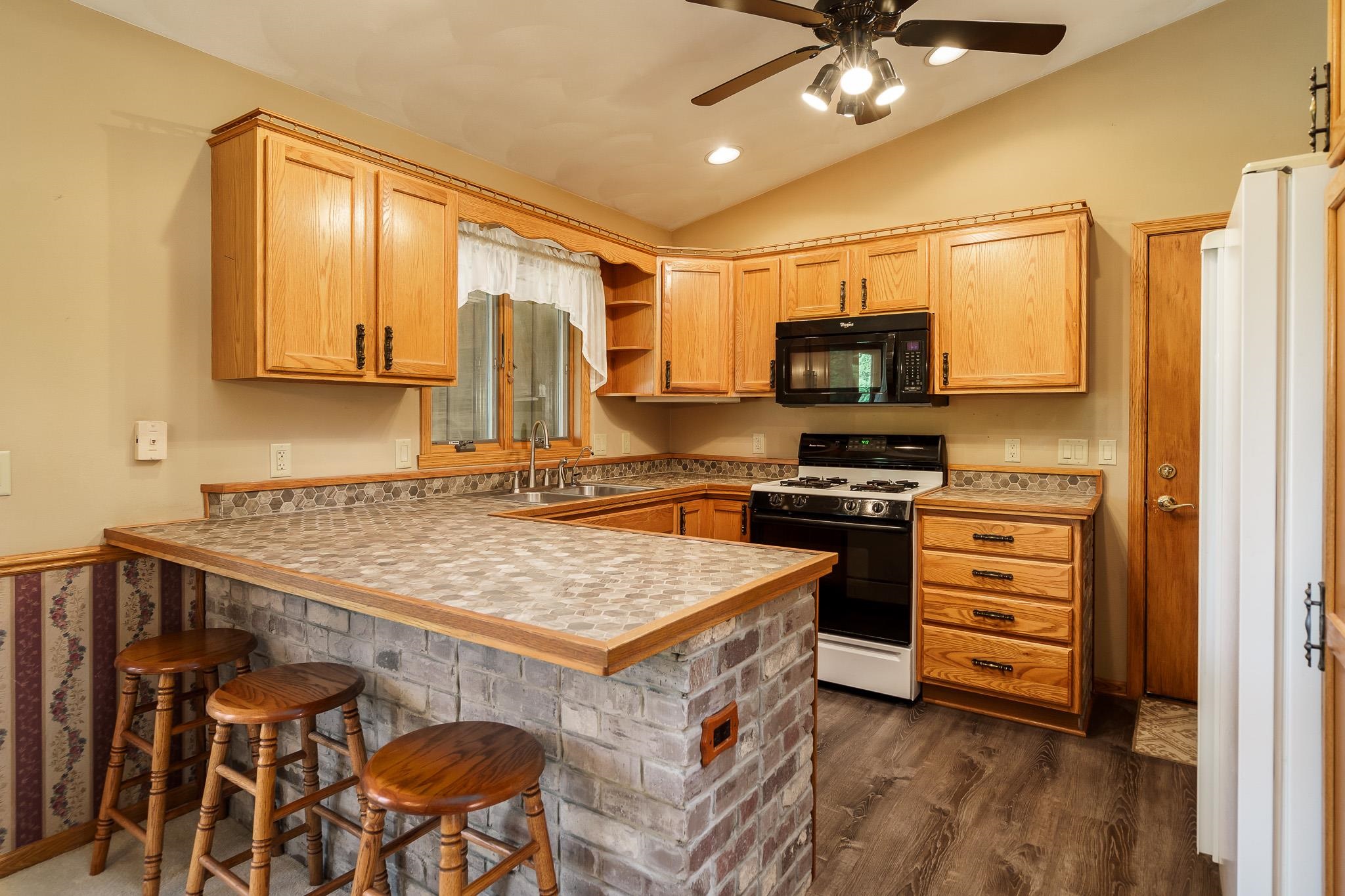 4232 Kingsford Drive