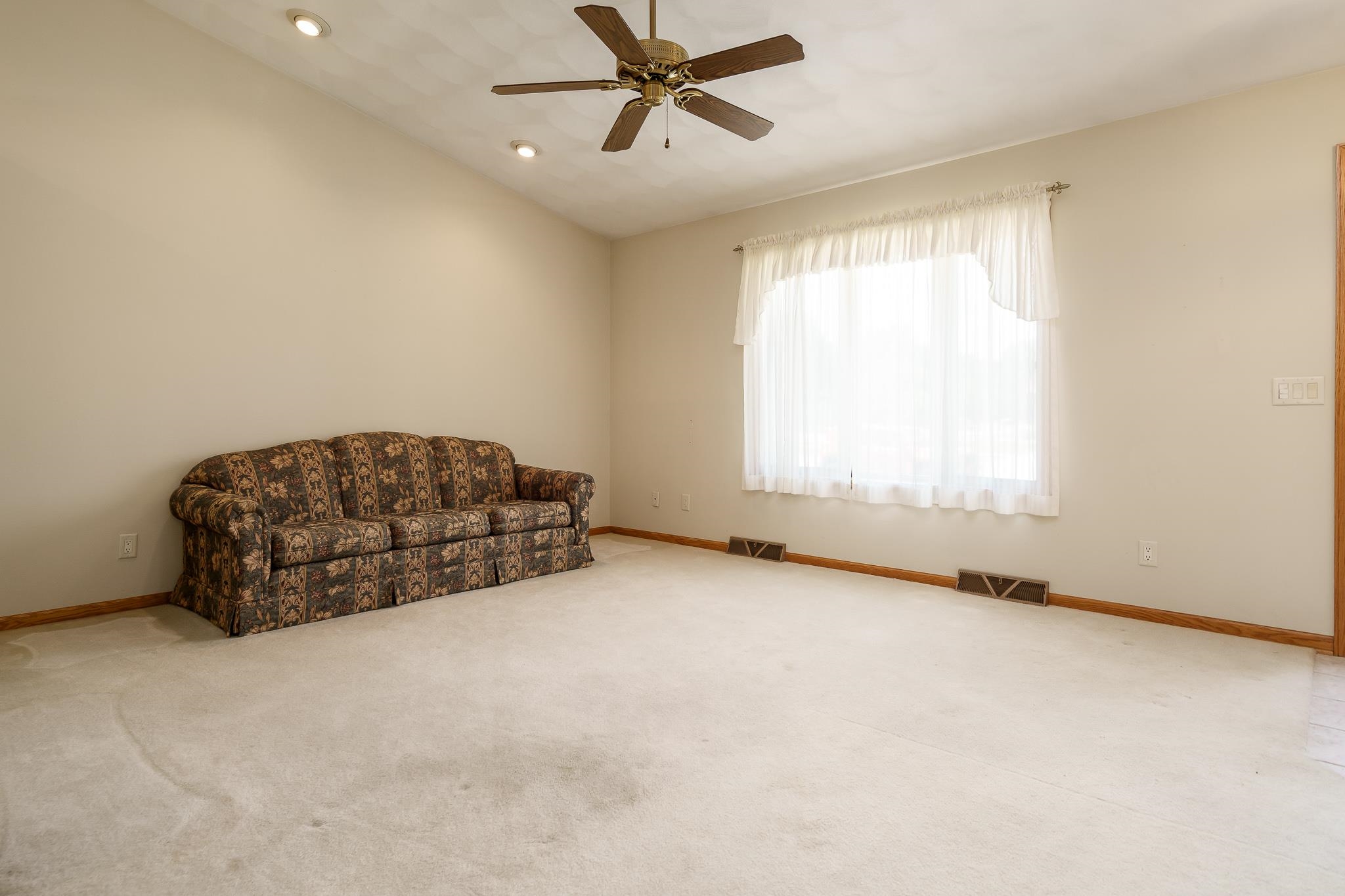4232 Kingsford Drive