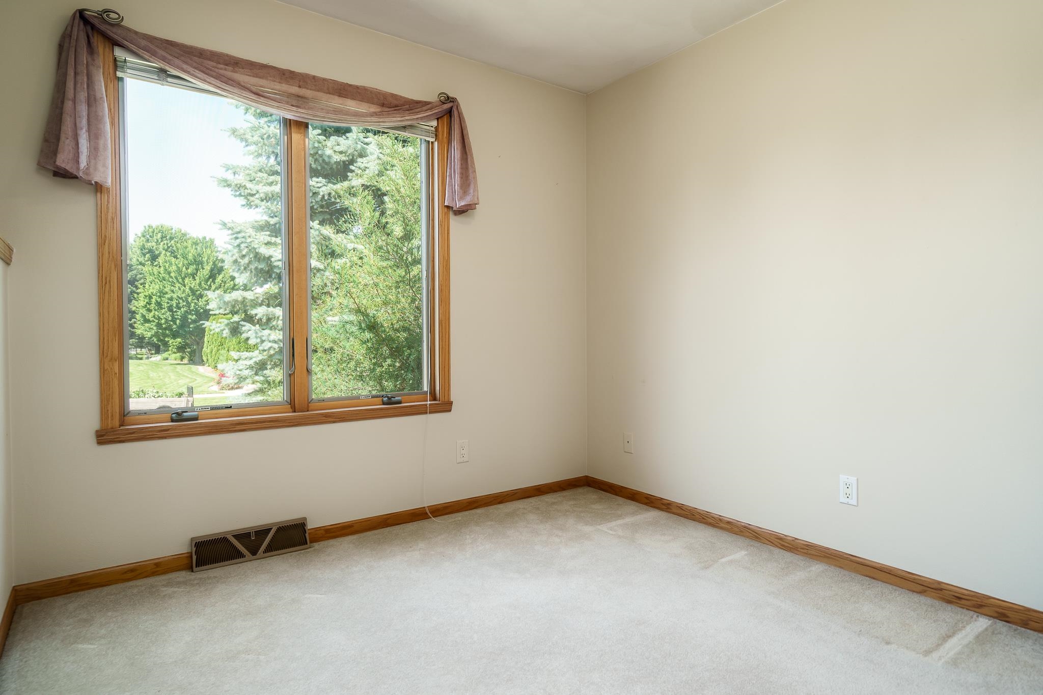 4232 Kingsford Drive