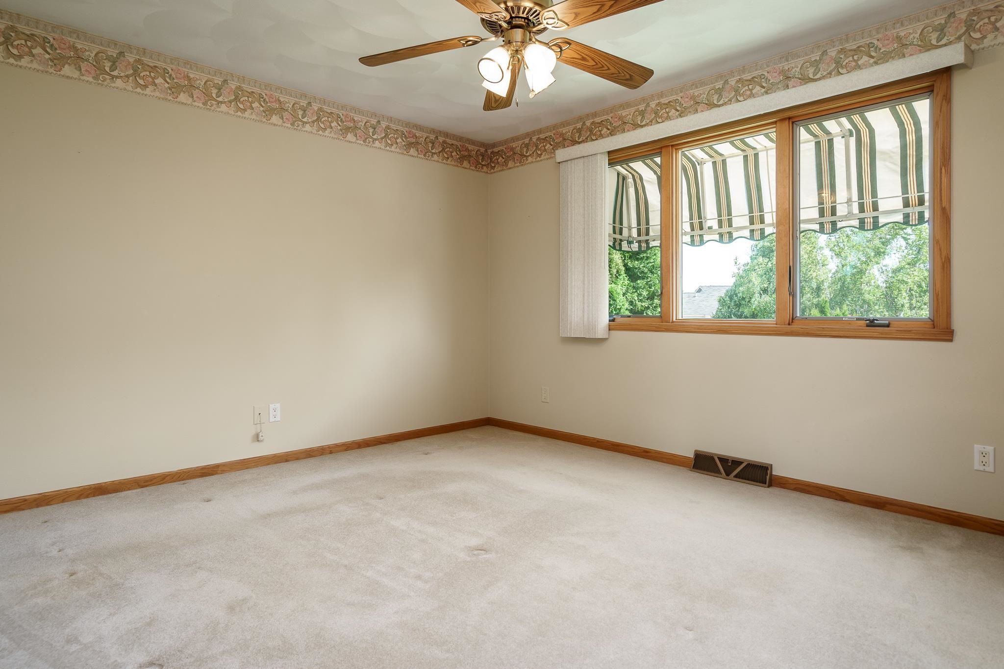4232 Kingsford Drive