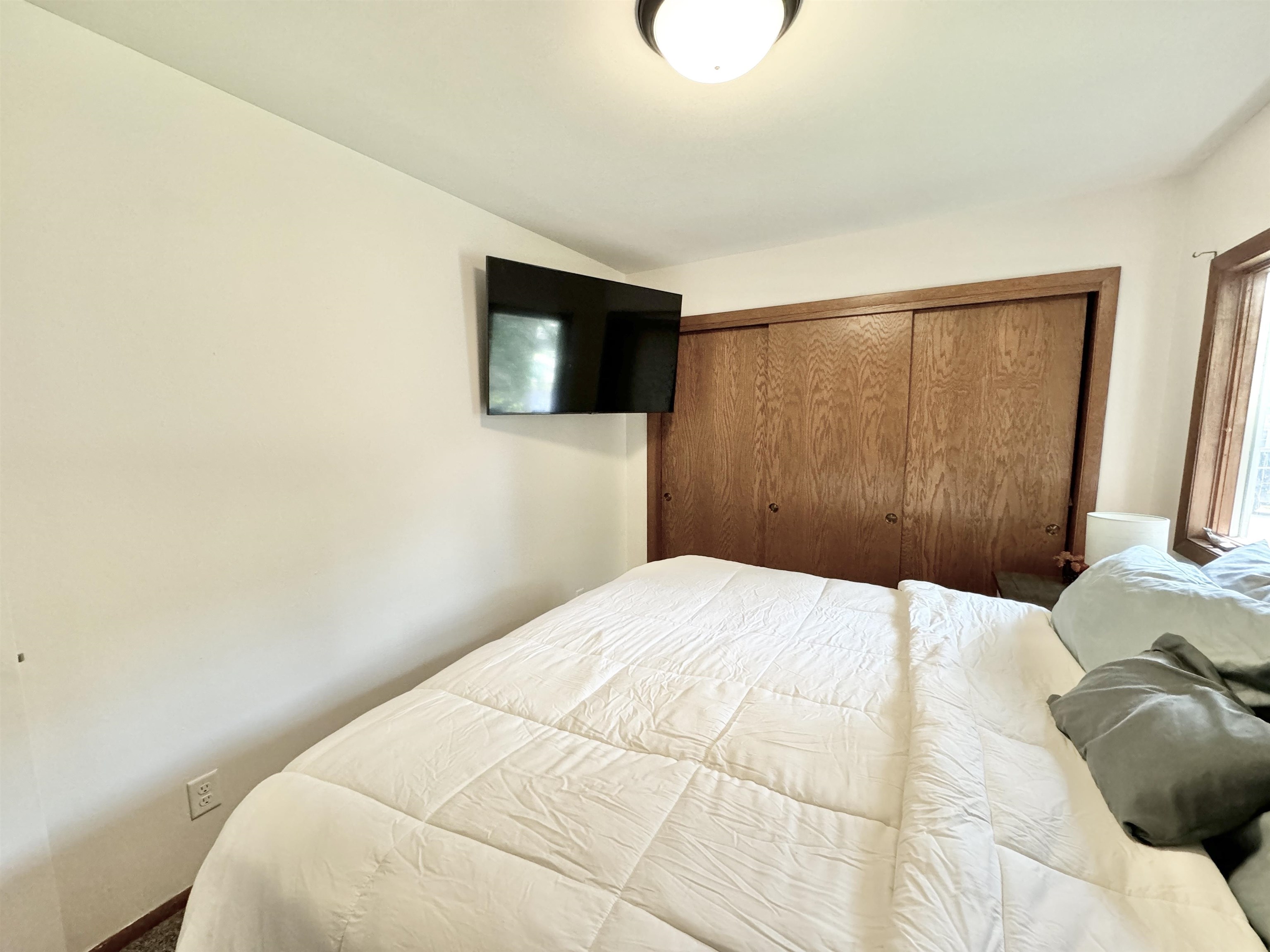 11643 N Parkview Drive