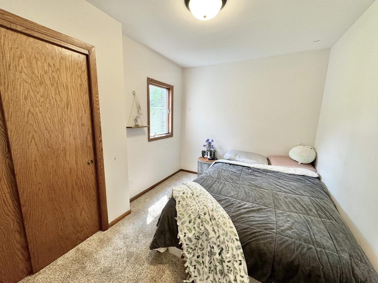 11643 North Parkview Drive