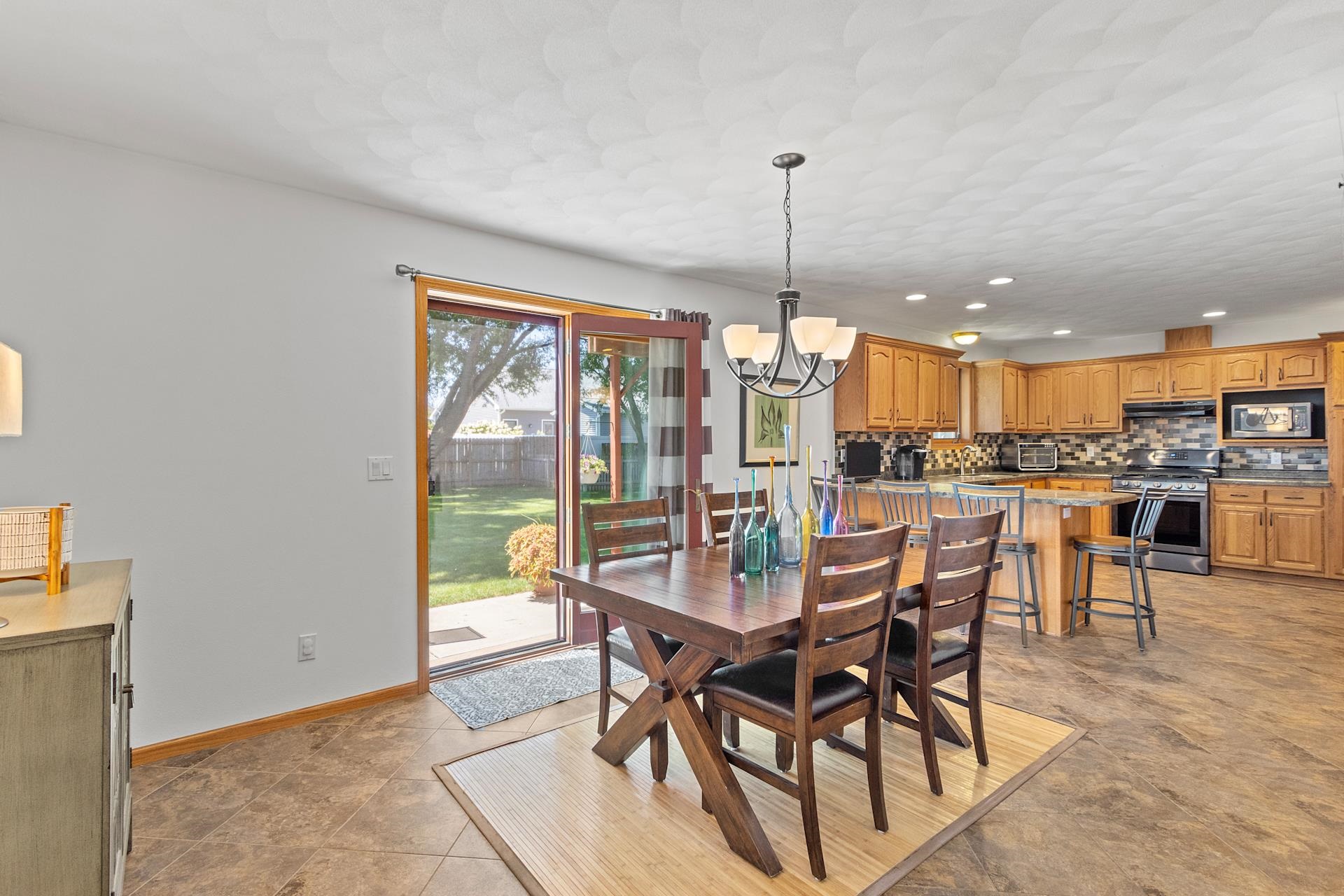 3823 Falcon Ridge Drive