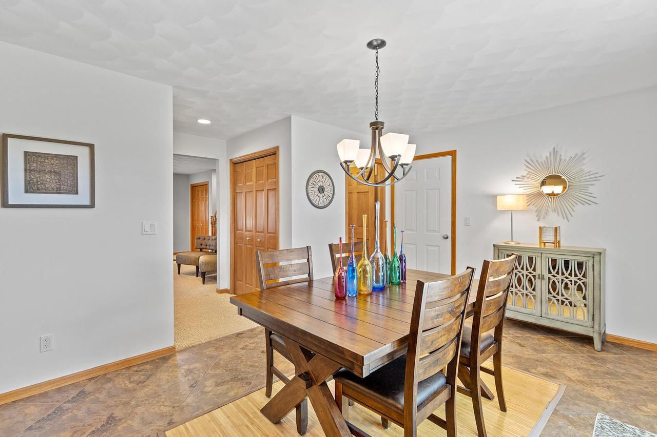 3823 Falcon Ridge Drive