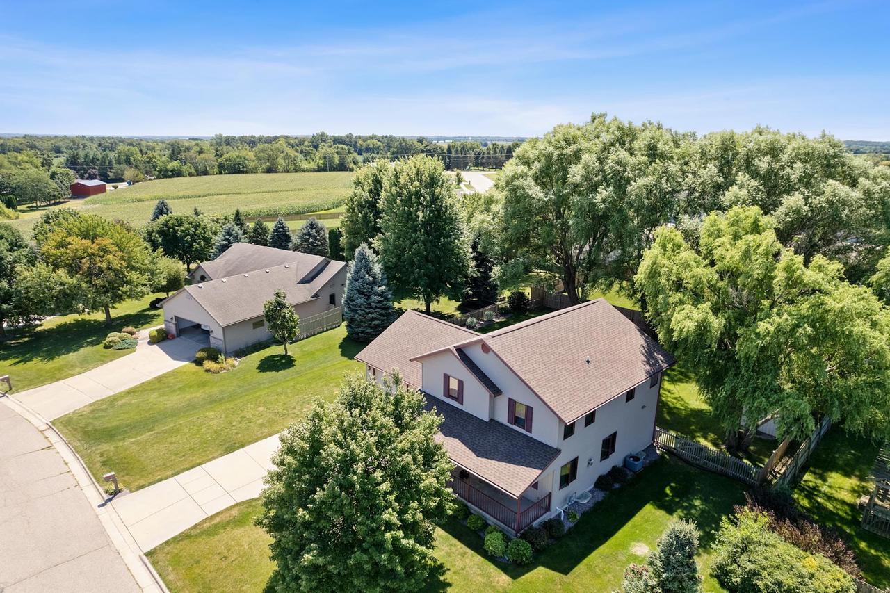 3823 Falcon Ridge Drive