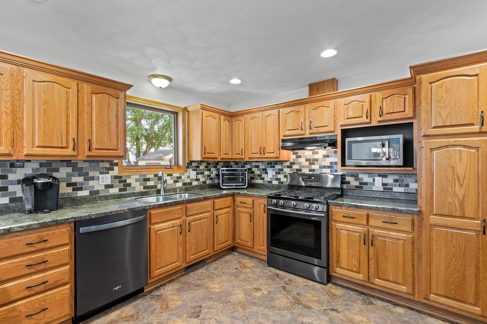 3823 Falcon Ridge Drive