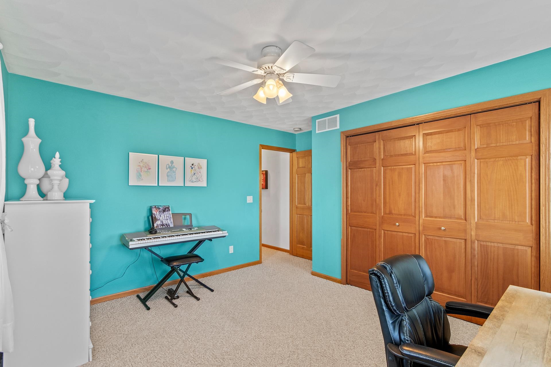 3823 Falcon Ridge Drive