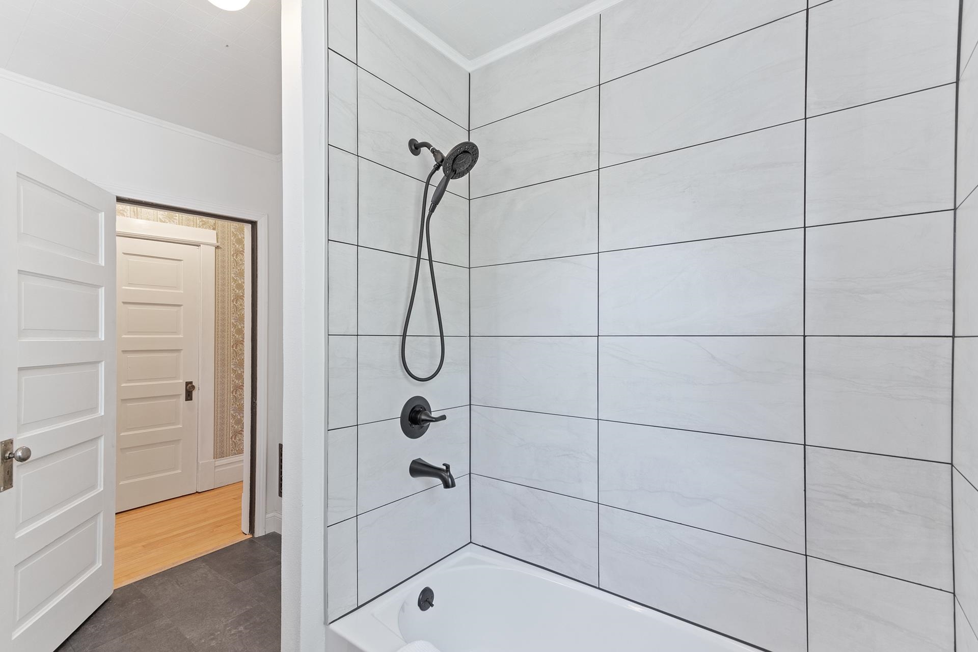 836 E Milwaukee Street