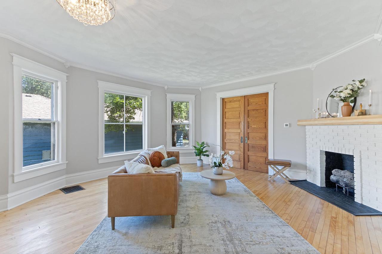 836 East Milwaukee Street