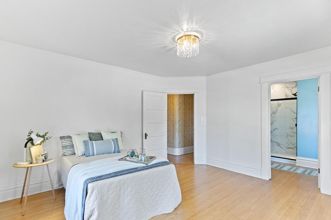 836 East Milwaukee Street