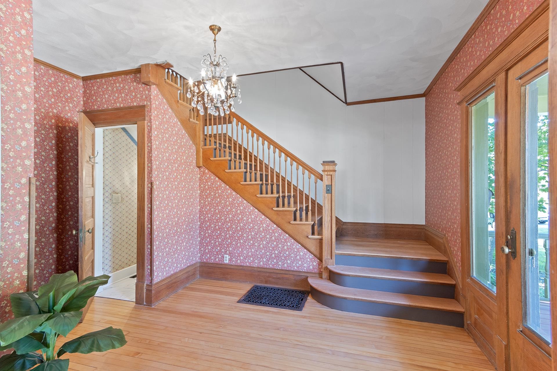 836 E Milwaukee Street