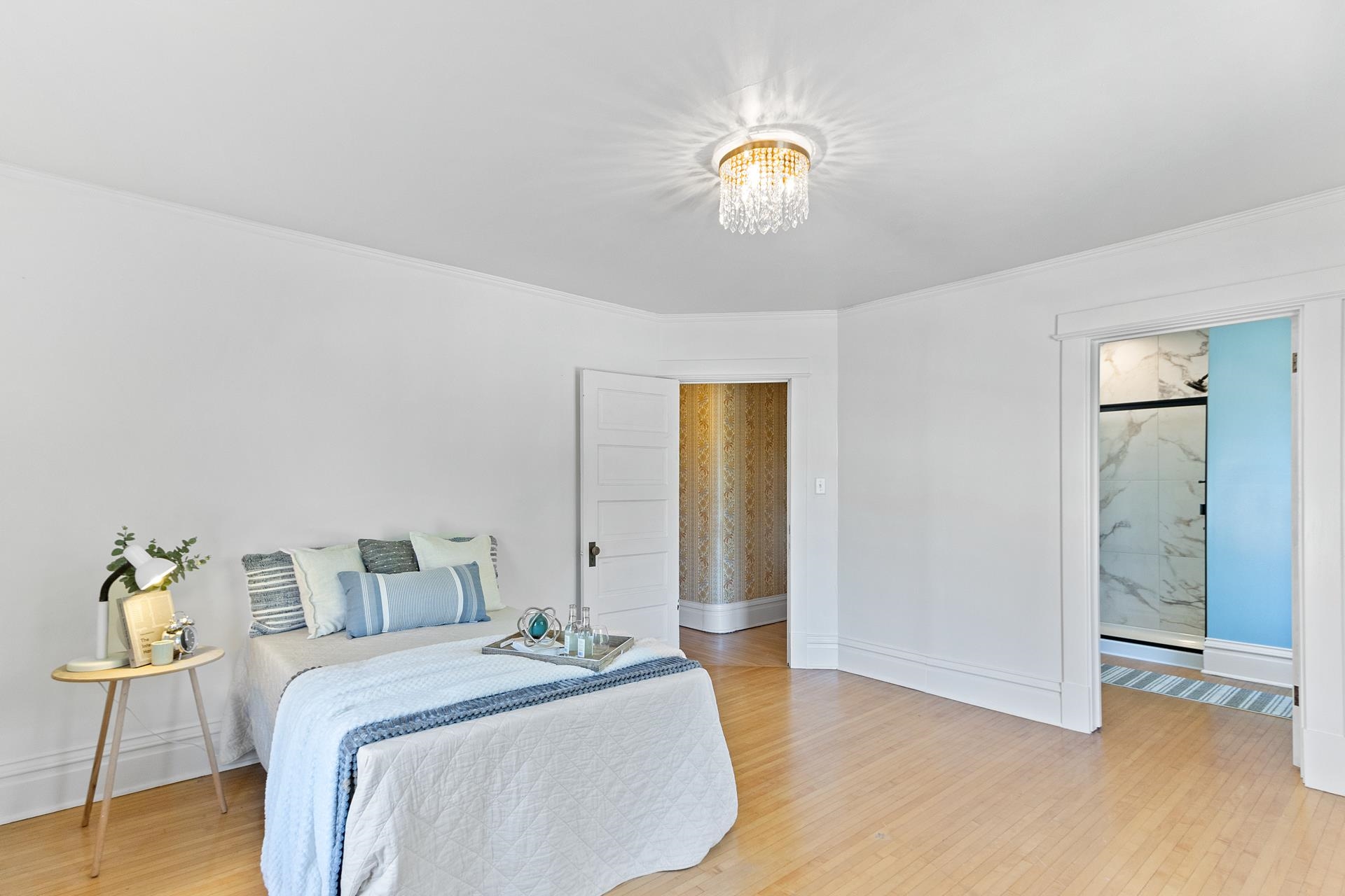 836 E Milwaukee Street