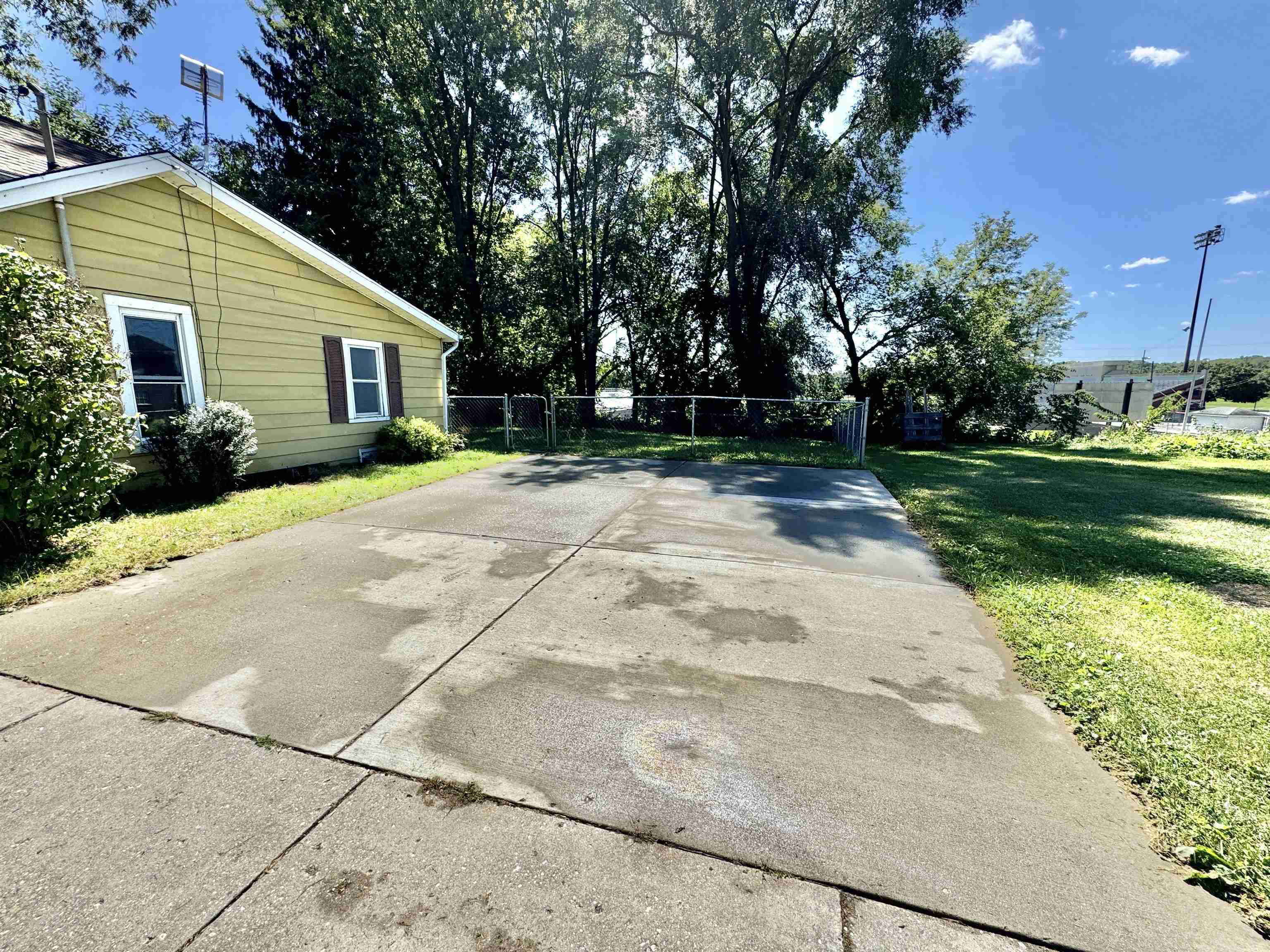 413 Rockport Road