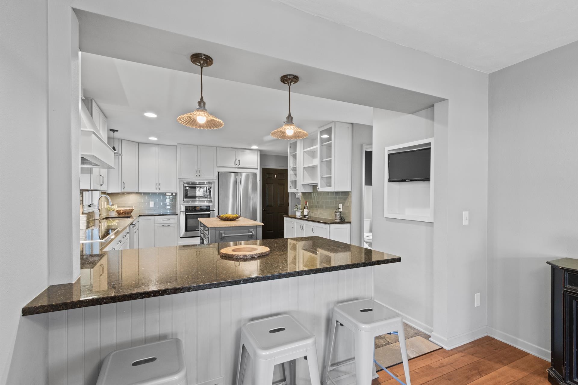 1706 E Breckenridge Lane