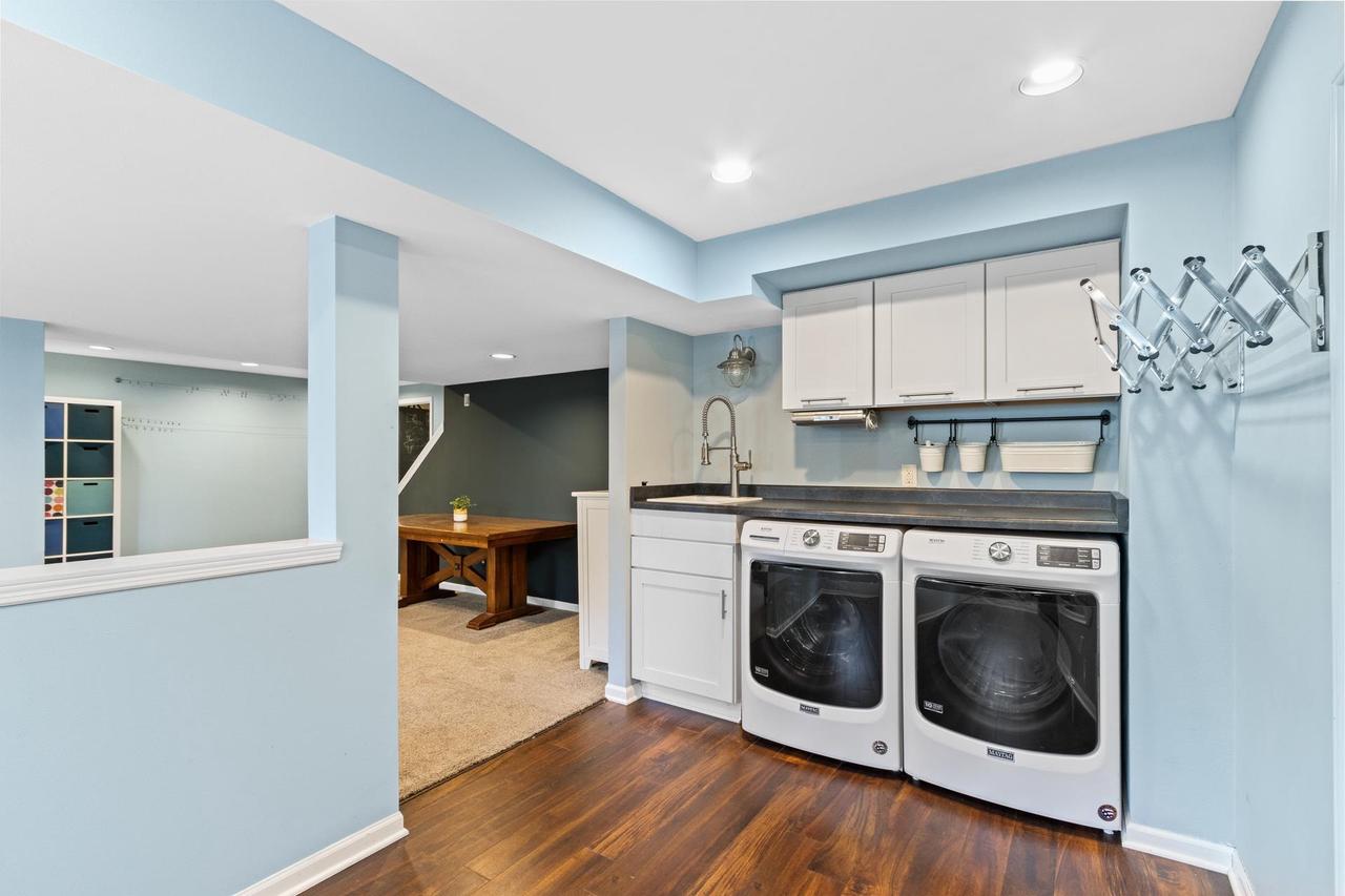 1706 East Breckenridge Lane