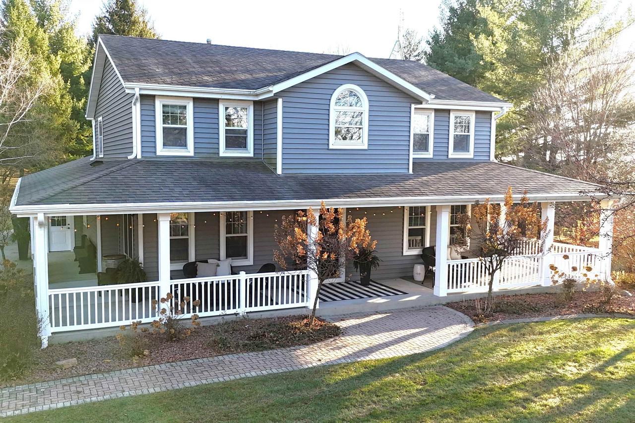 1706 East Breckenridge Lane