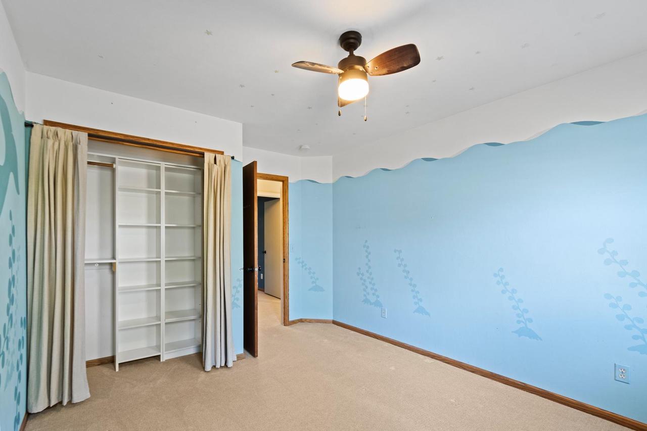 1706 East Breckenridge Lane