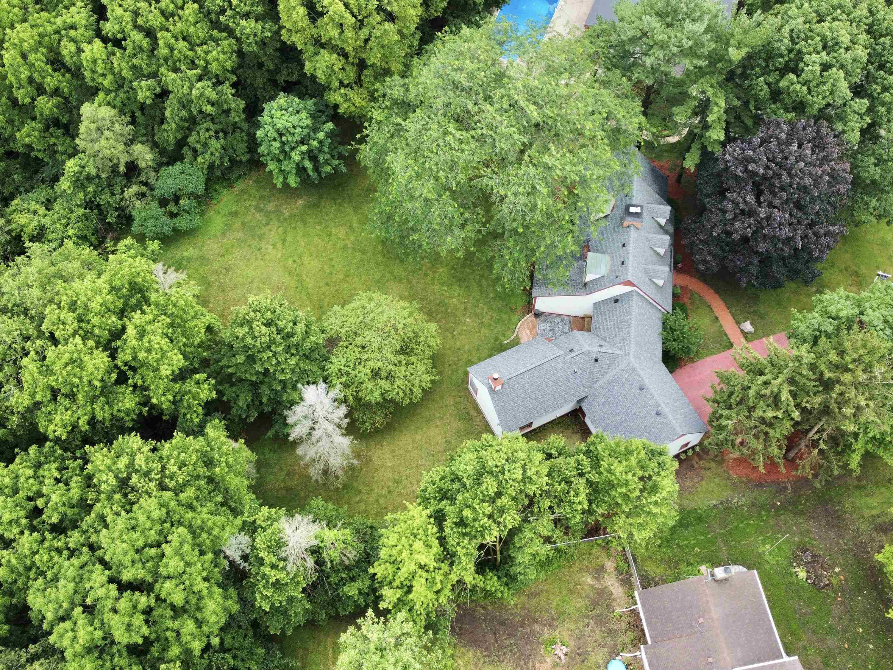 2626 Cherokee Road