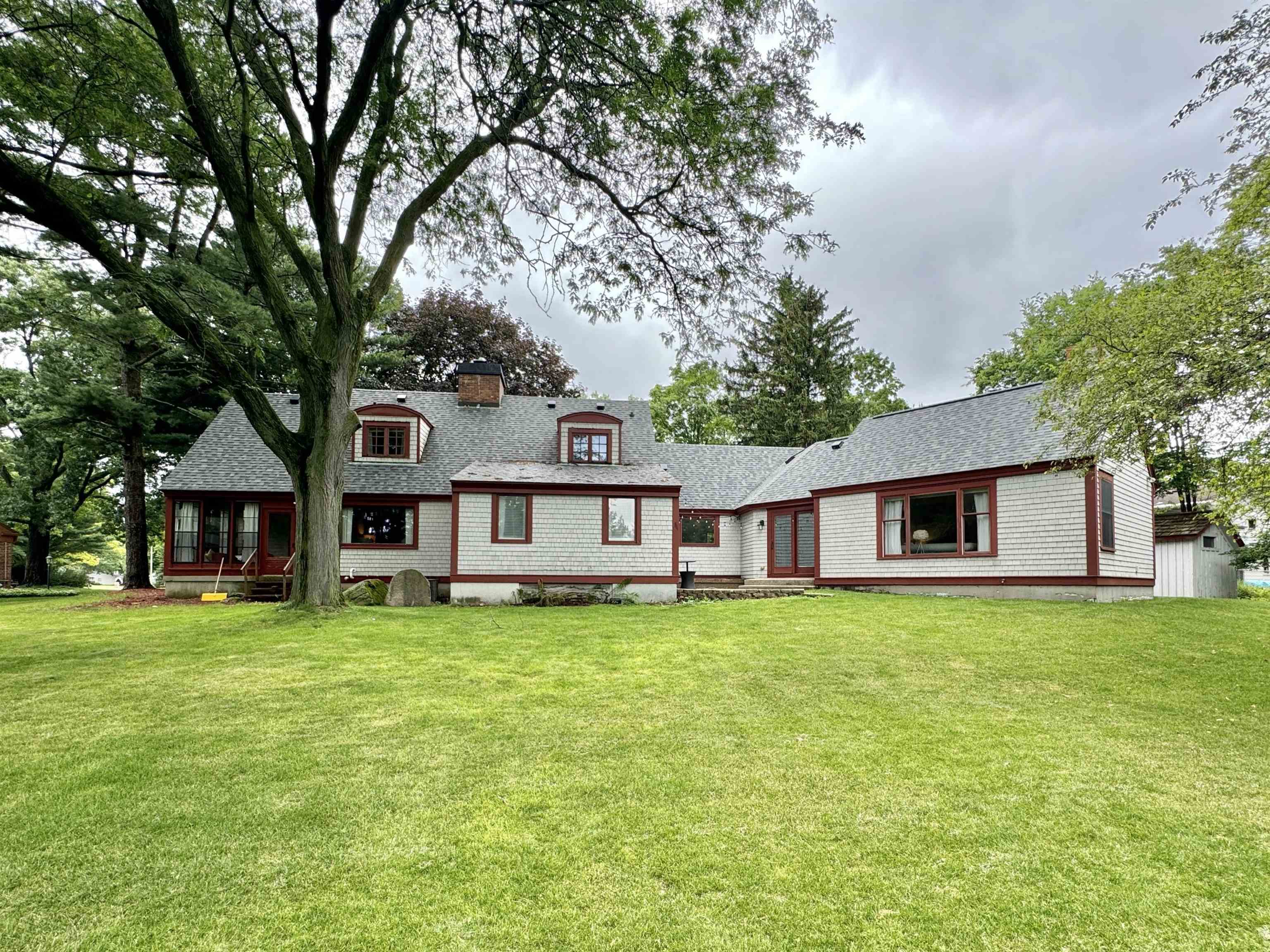 2626 Cherokee Road