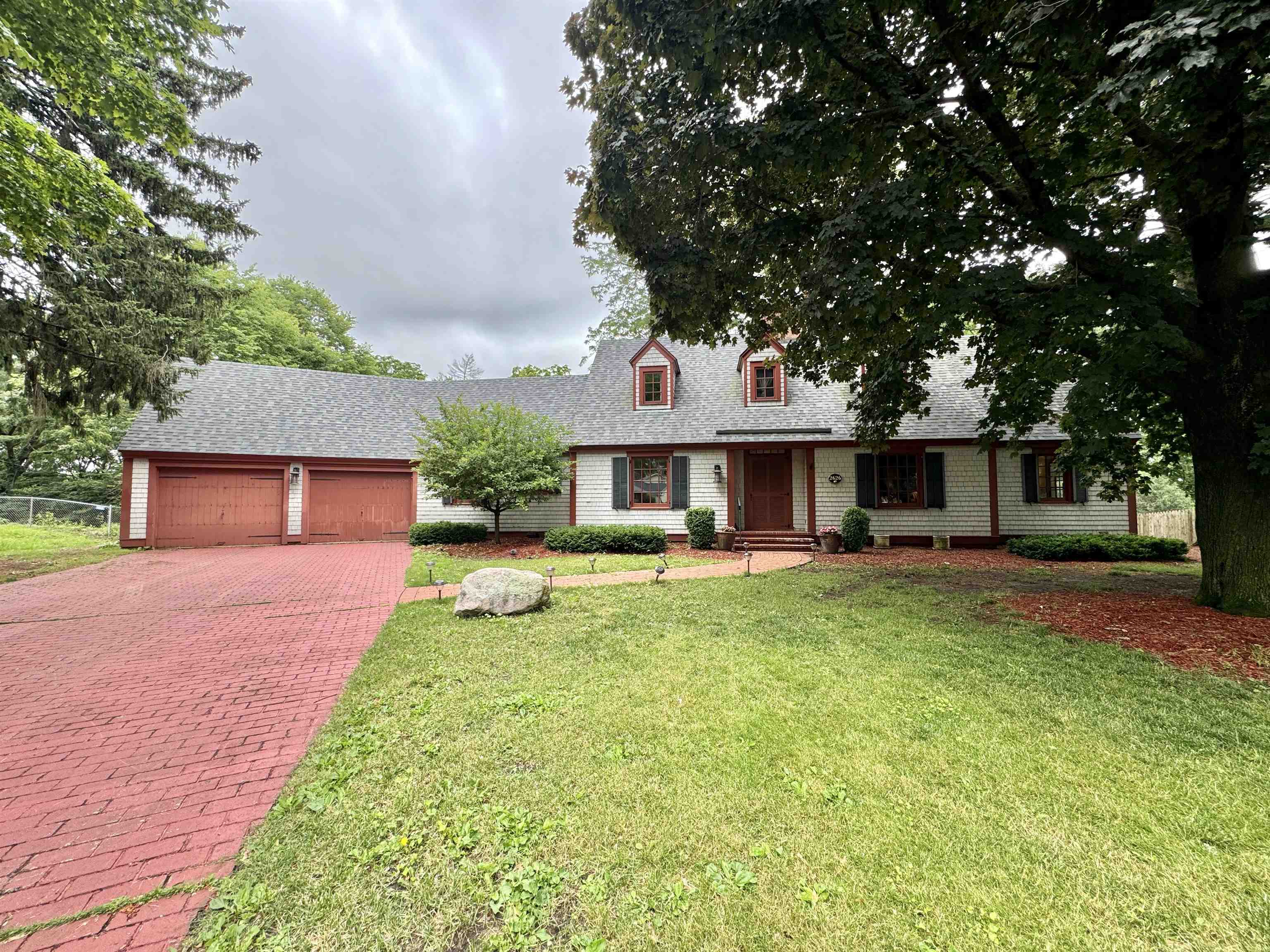2626 Cherokee Road