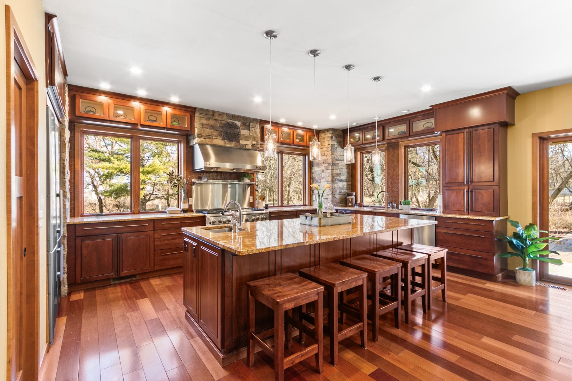 255 Indian Mound Parkway