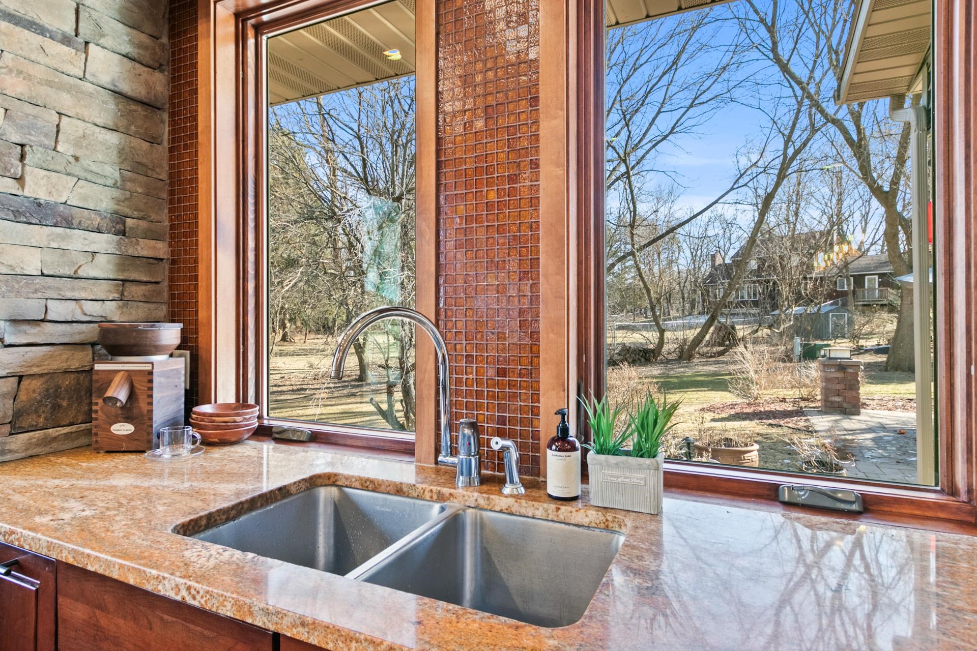 255 Indian Mound Parkway