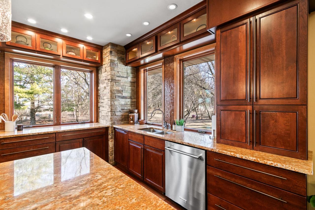 255 Indian Mound Parkway