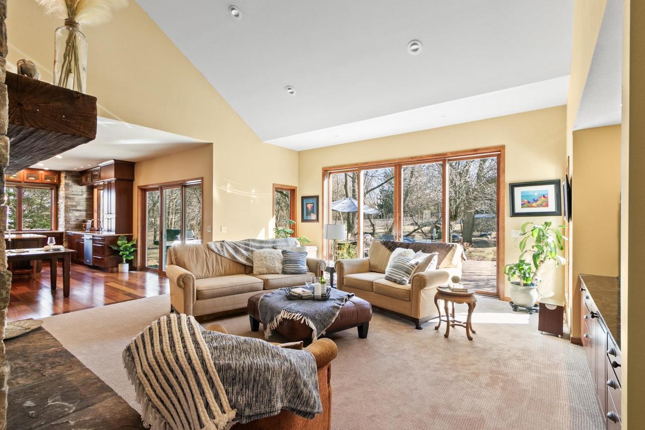 255 Indian Mound Parkway