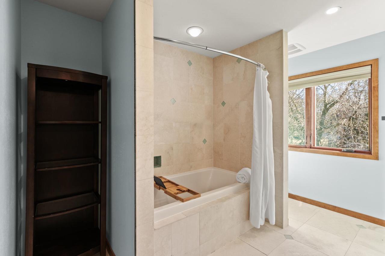 255 Indian Mound Parkway