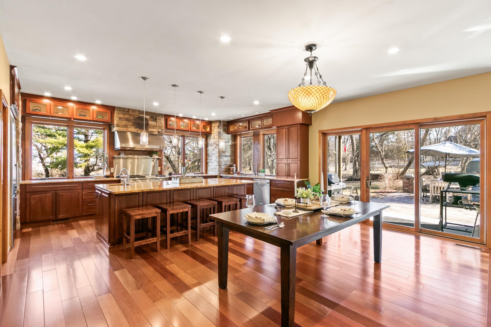 255 Indian Mound Parkway