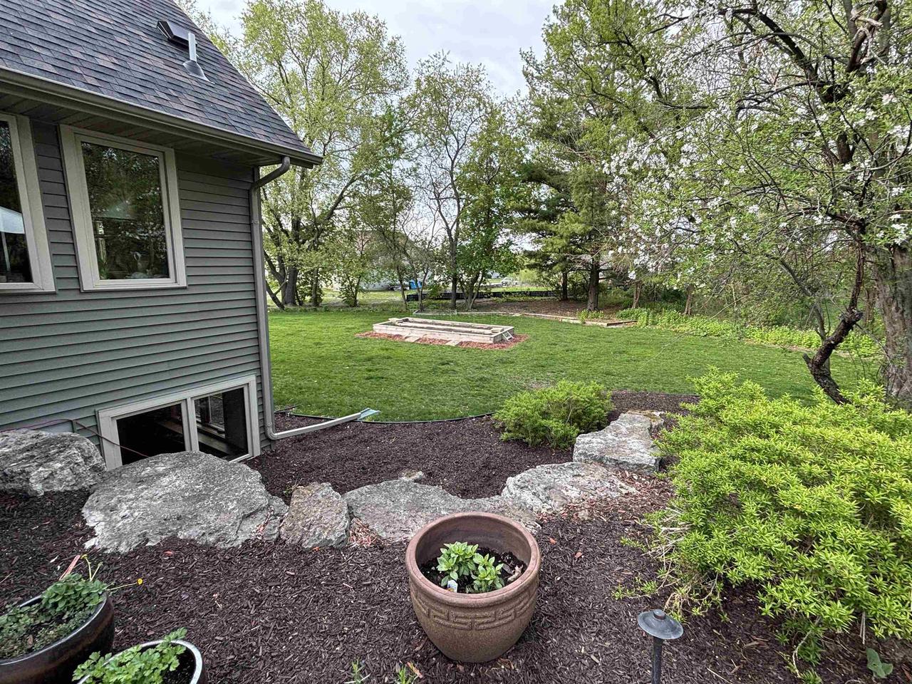 255 Indian Mound Parkway