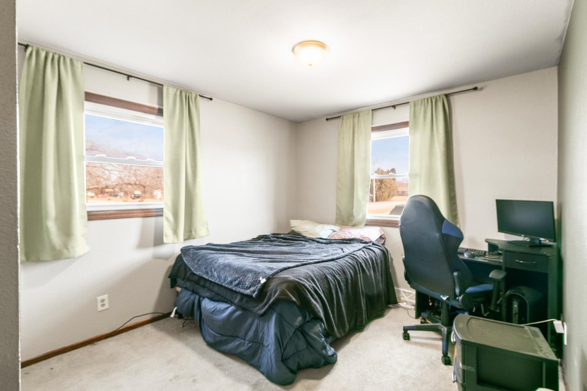 2304 Garden Drive