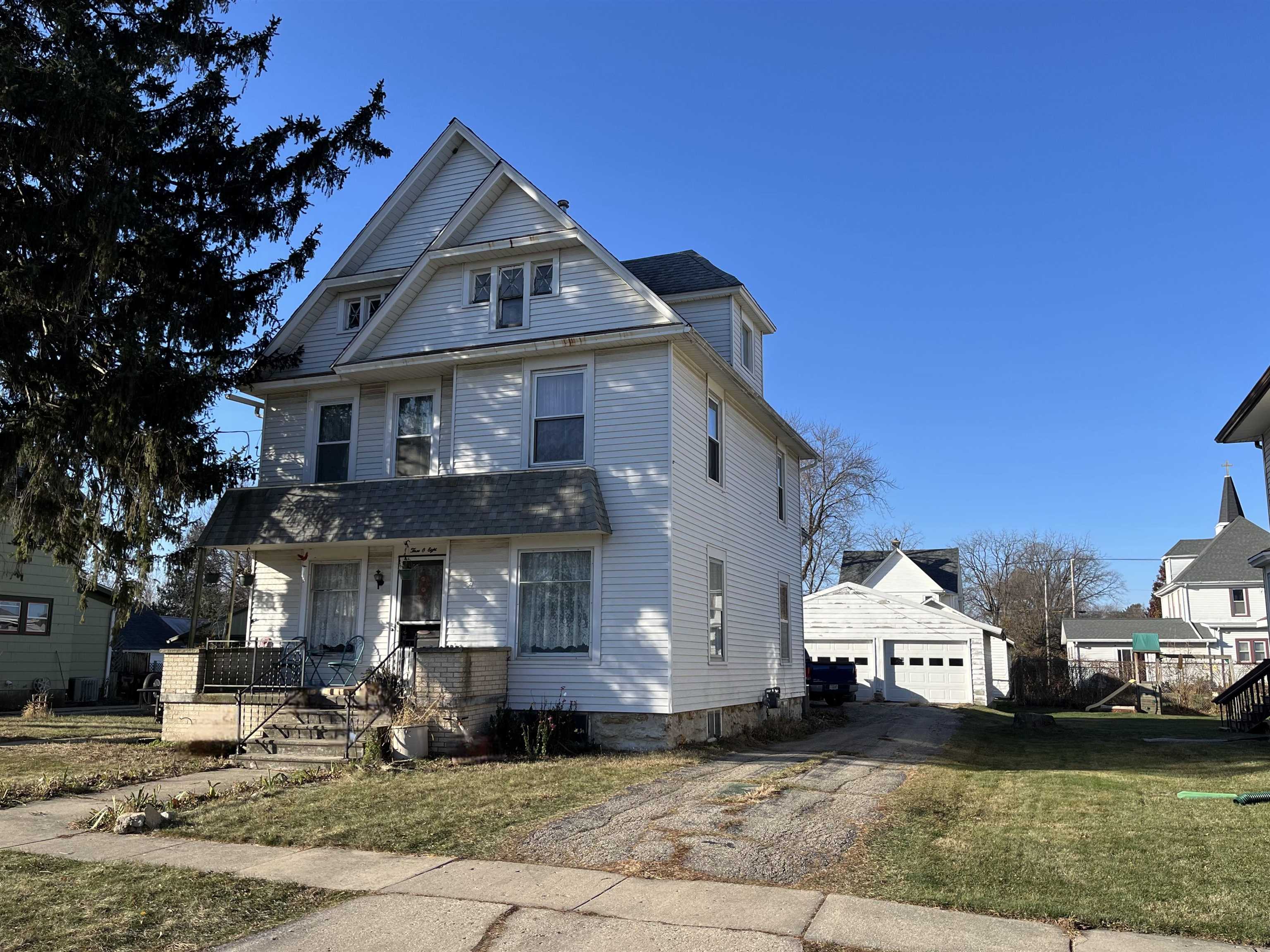 308 Durand Street