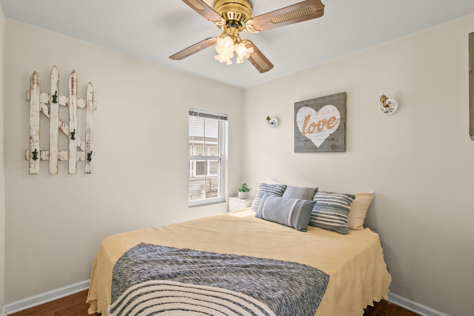 11642 N Lakeview Drive