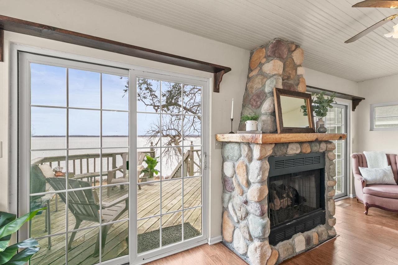 11642 North Lakeview Drive