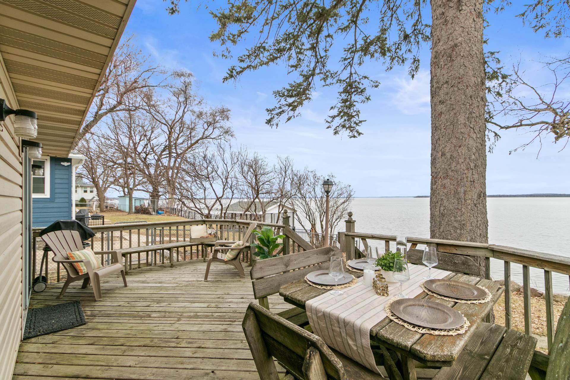 11642 N Lakeview Drive