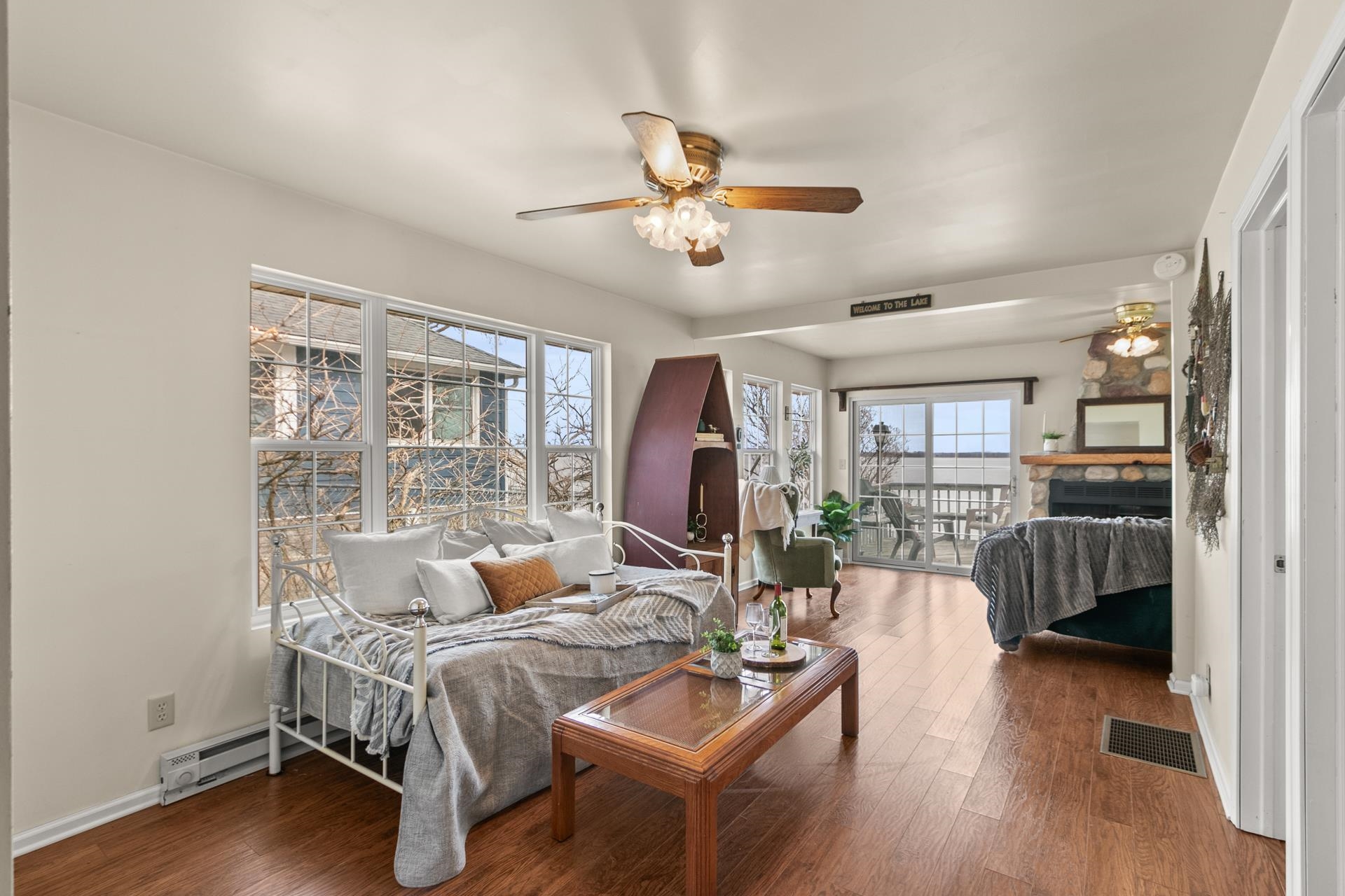 11642 N Lakeview Drive