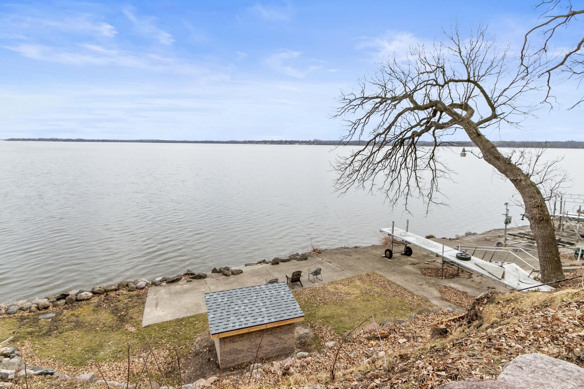 11642 N Lakeview Drive