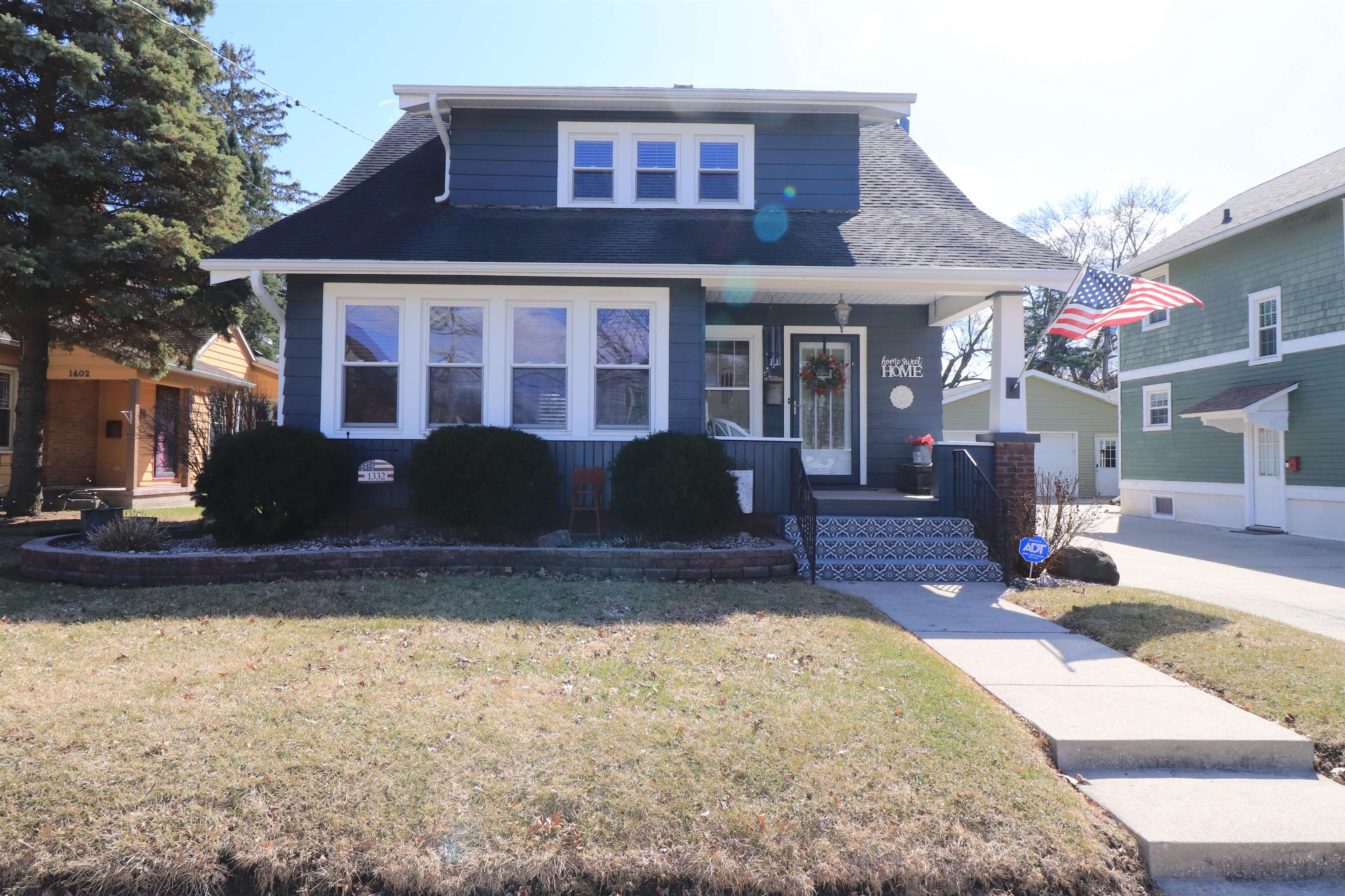 1332 Ruger Avenue