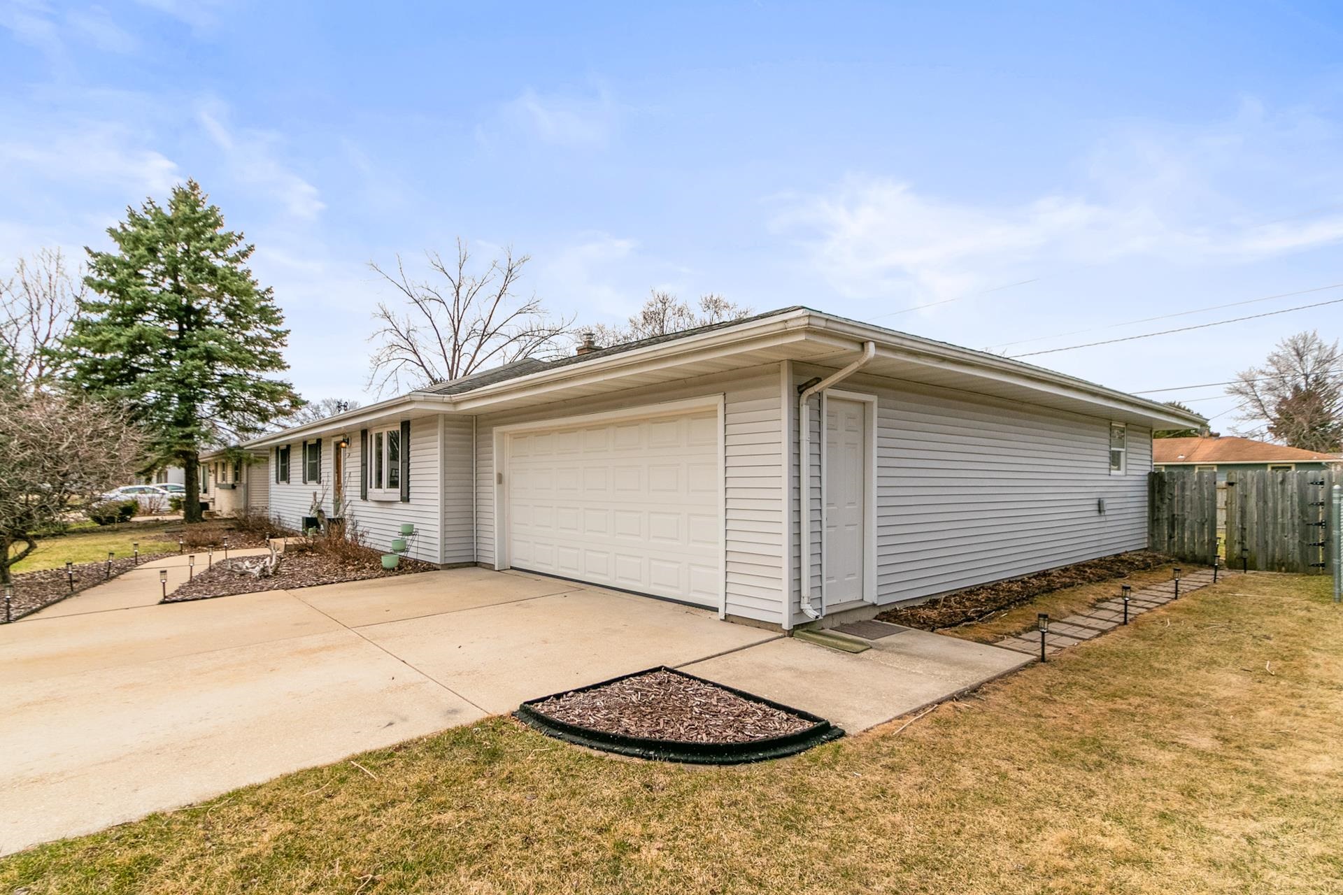 74 S Sumac Drive