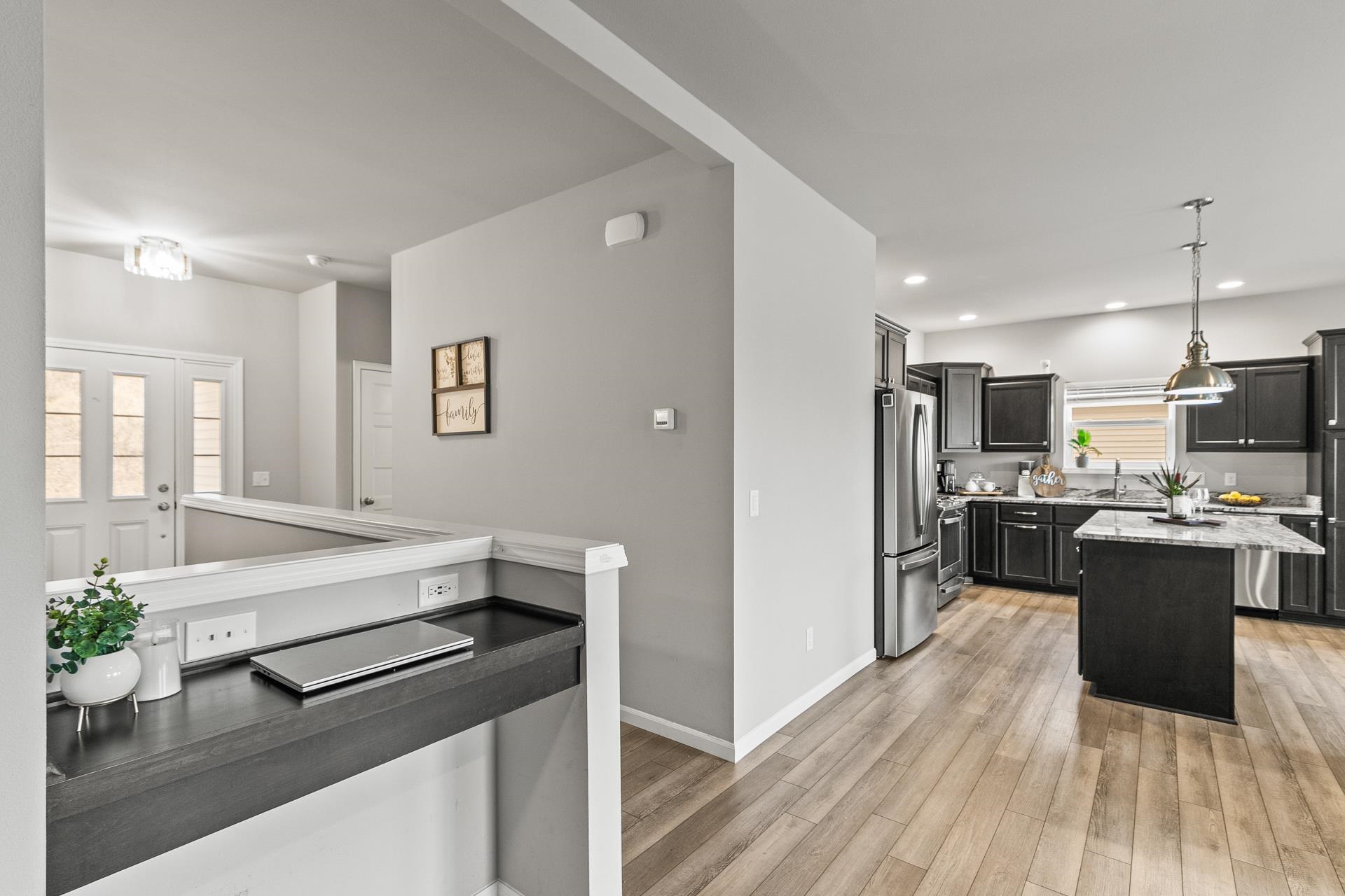 3707 N Hill Point Road