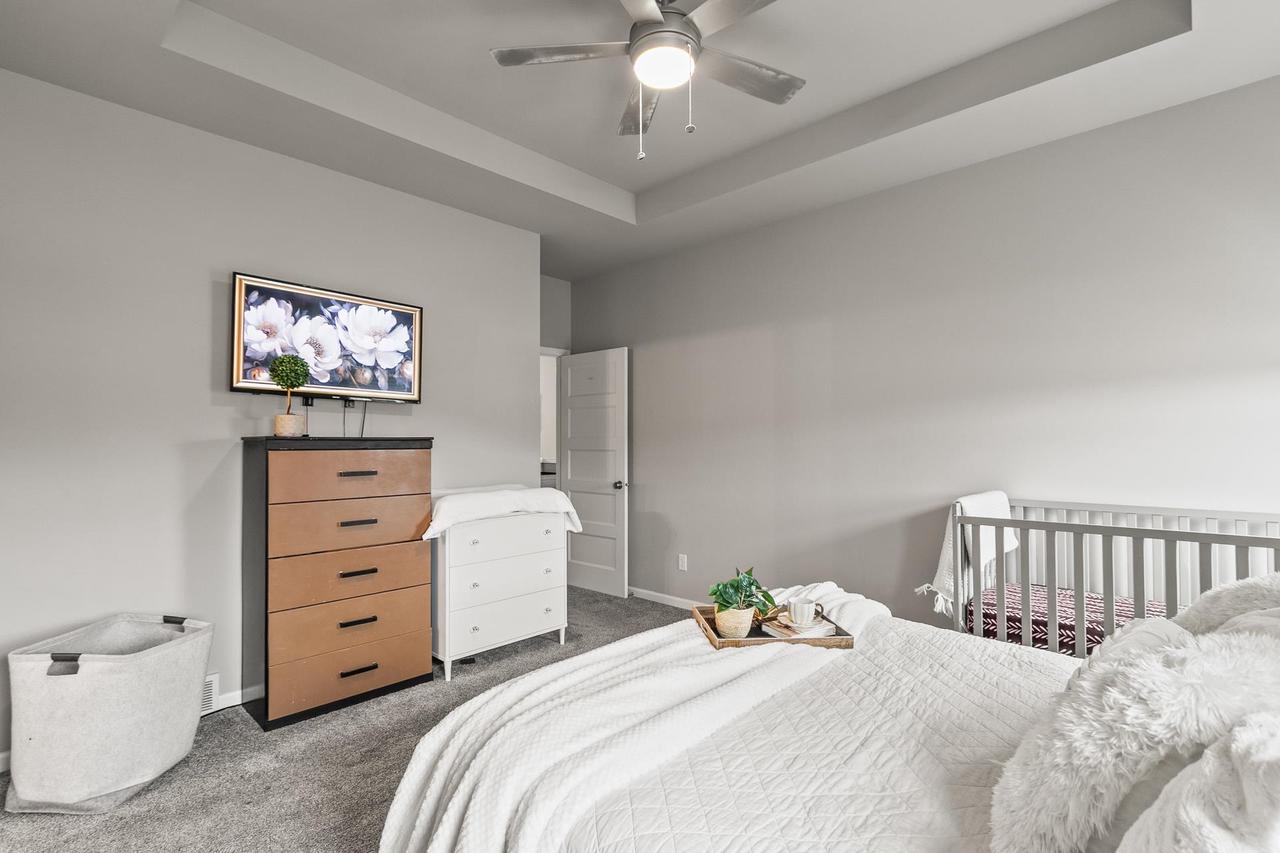 3707 North Hill Point Road