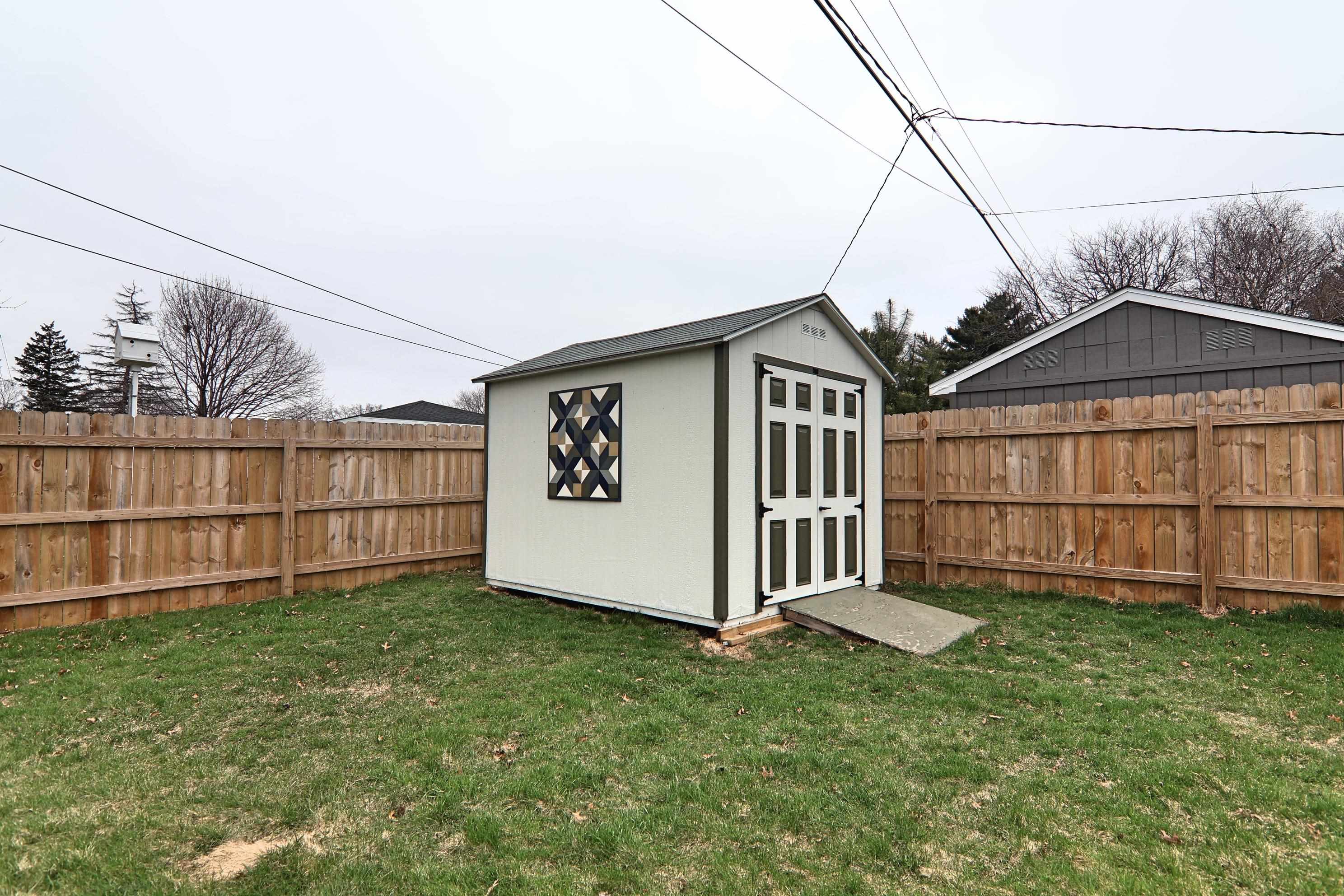 341 N Arch Street