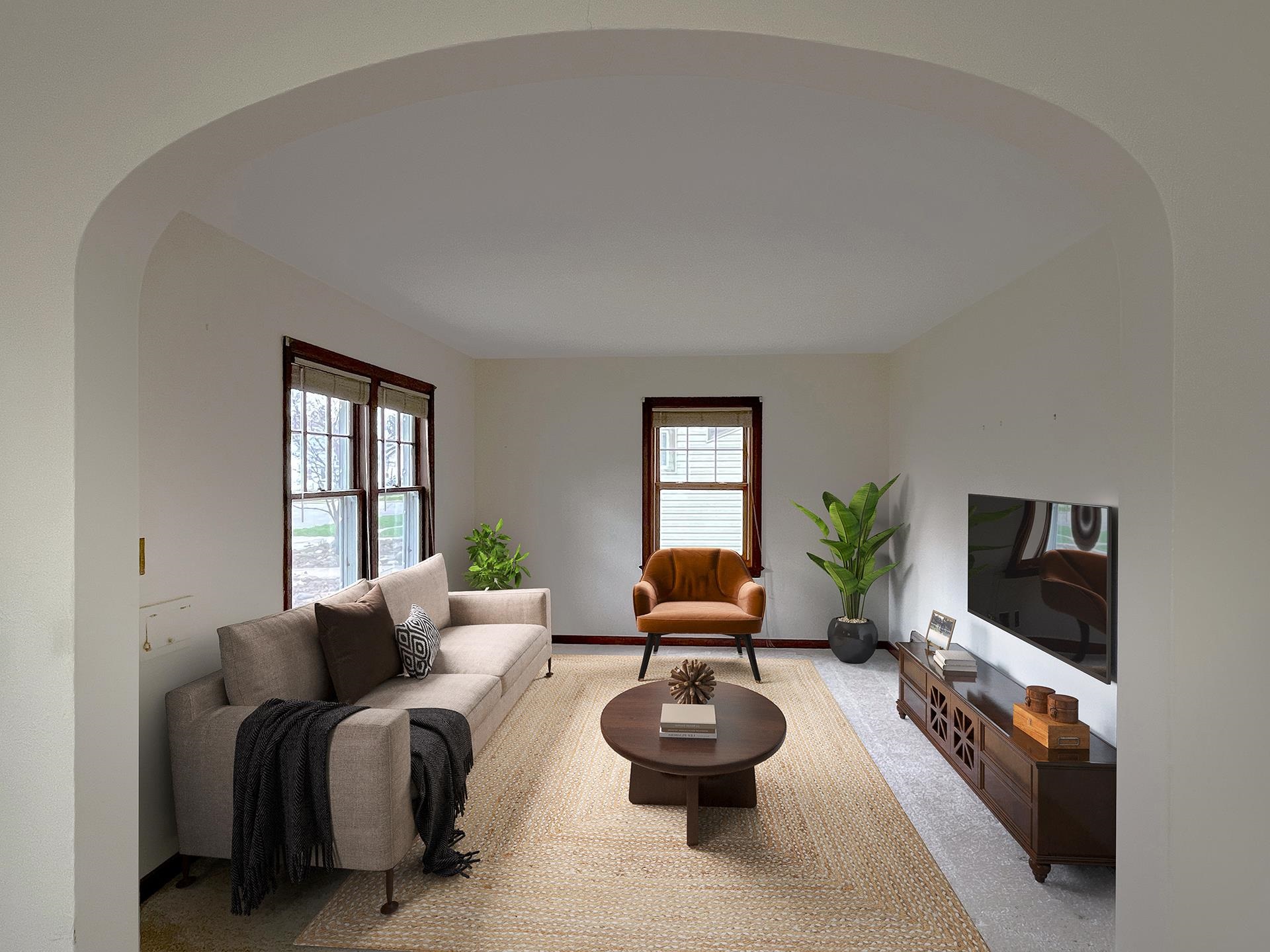 736 Eisenhower Avenue